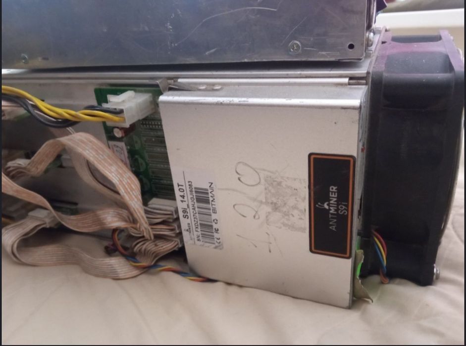 ASIC Antminer S9i