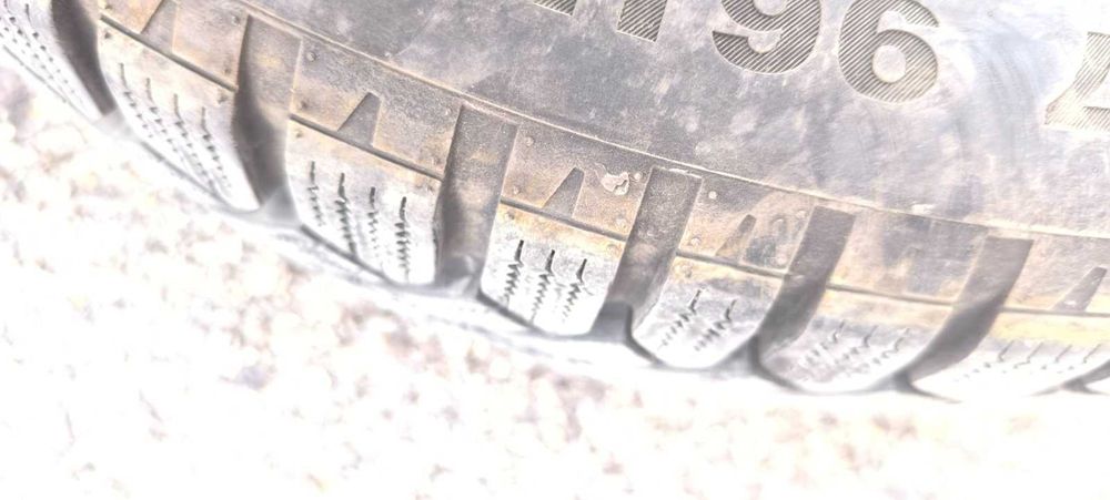 Зимни гуми GITI 215/60/17