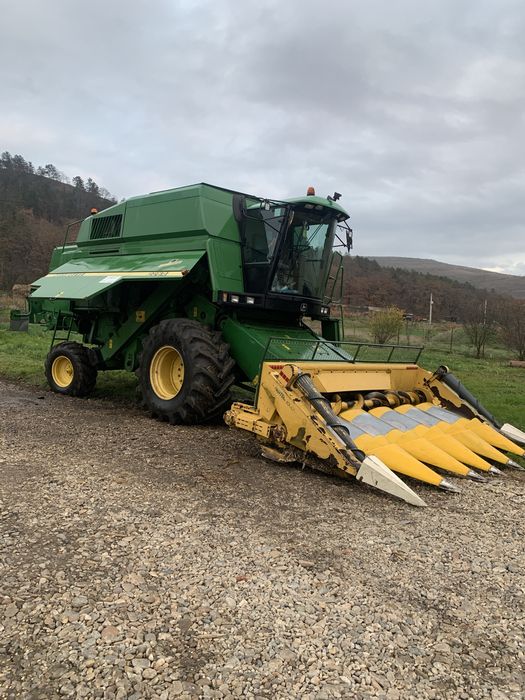 Combina John deere 2264 Hillmaster de panta