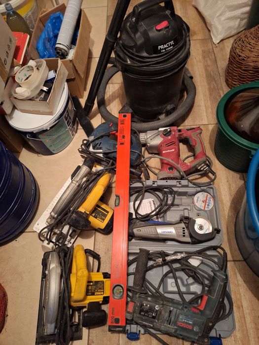 Vând scule profesionale