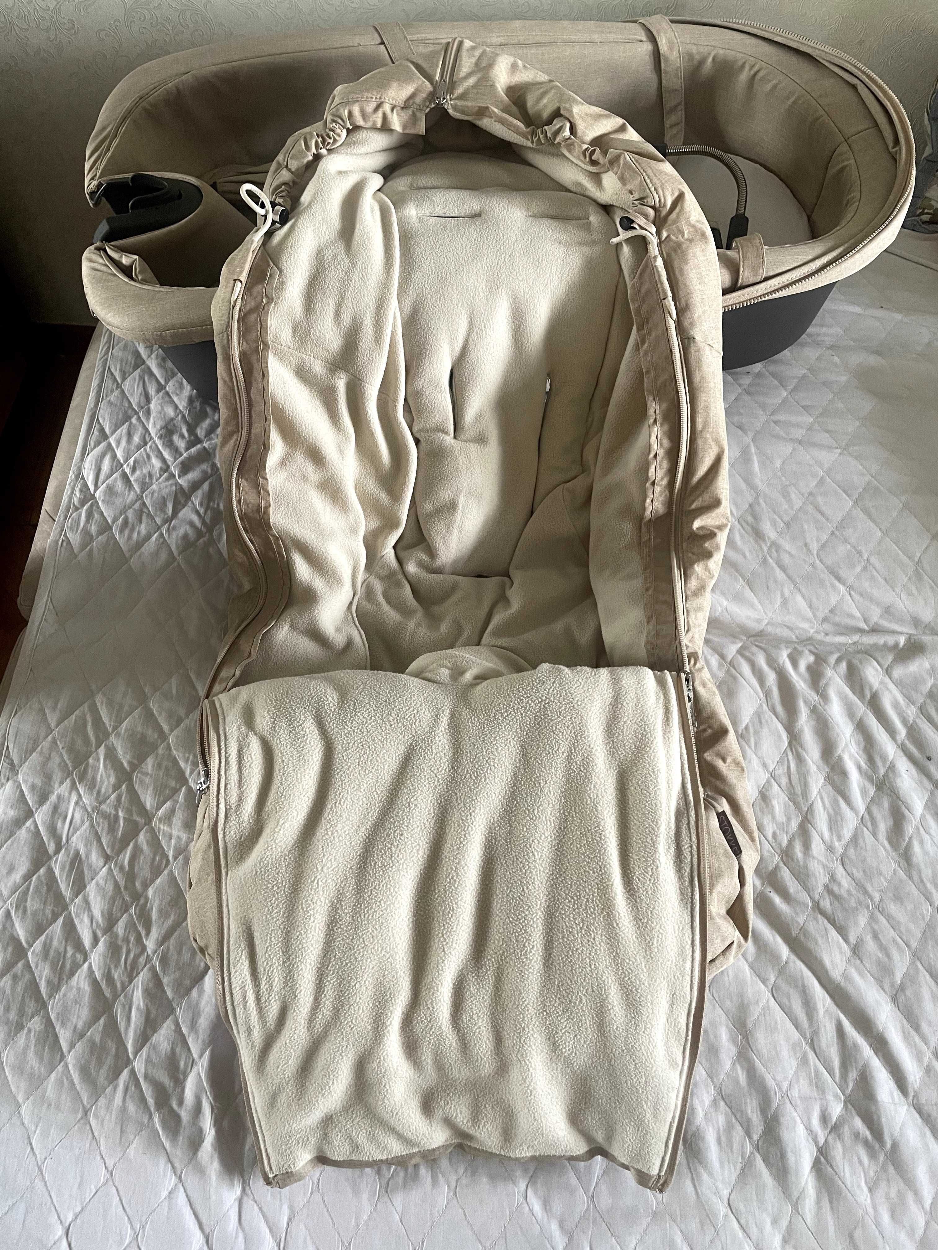 Прогулочная коляска Stokke Xplory