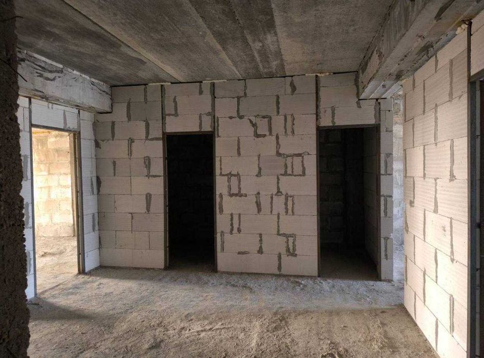 арзон каробка уй сотилади