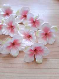 Flori din material- alb+roz+galben verzui