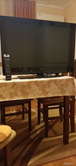 Продавам телевизор