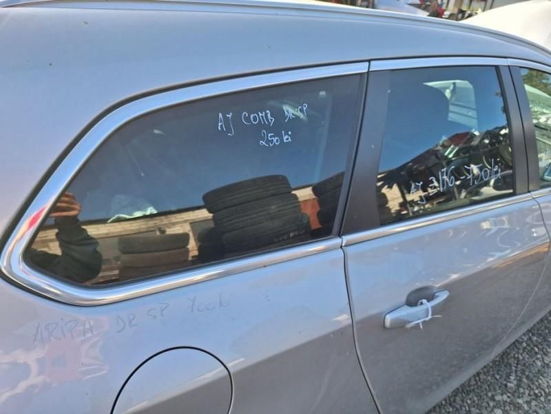 Geam fix crom aripa dreapta spate Opel Astra J facelift