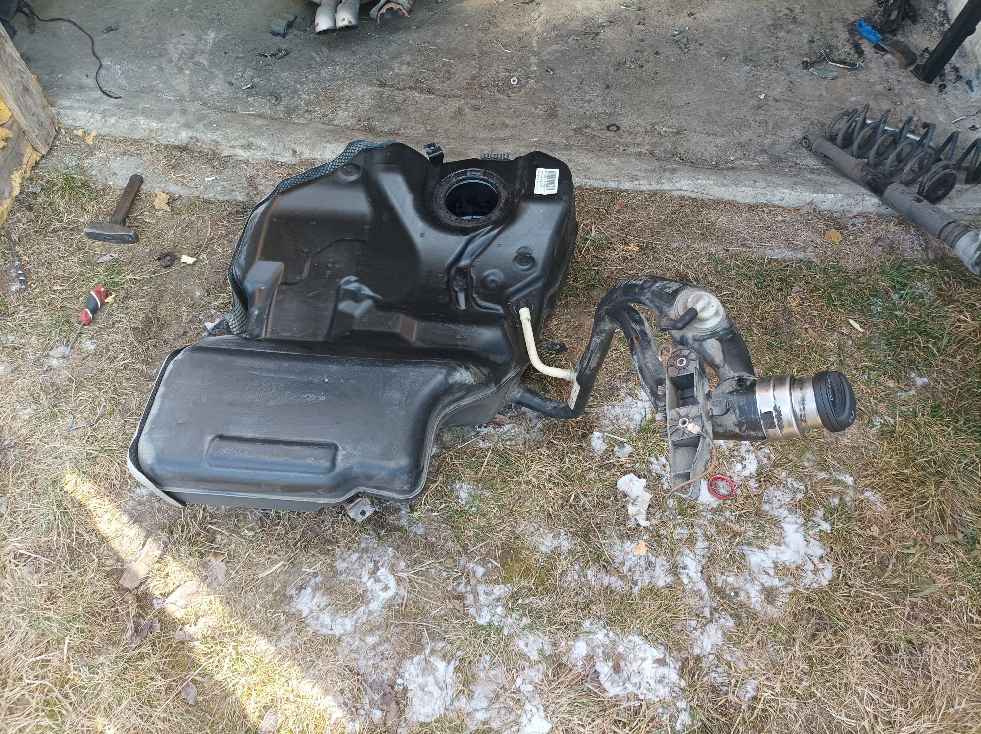 Rezervor combustibil Volkswagen Passat B6 /rezervor motorină passat B6