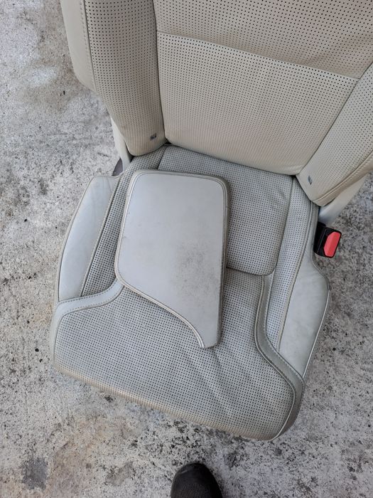 Салон за волво хс90 2017г.