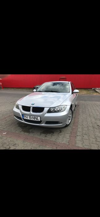 Vând bmw e90 163 cai .preț negociabil.