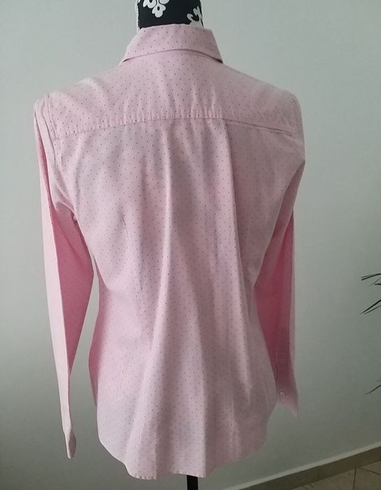 Fusta roz marca Zara