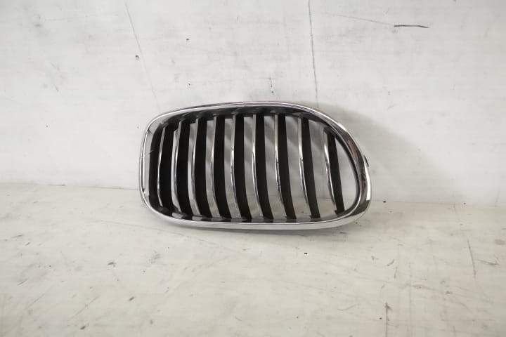 Ляв оригинален грил BMW / BMW Seria 4 F32/F33/F36 В добро състояние