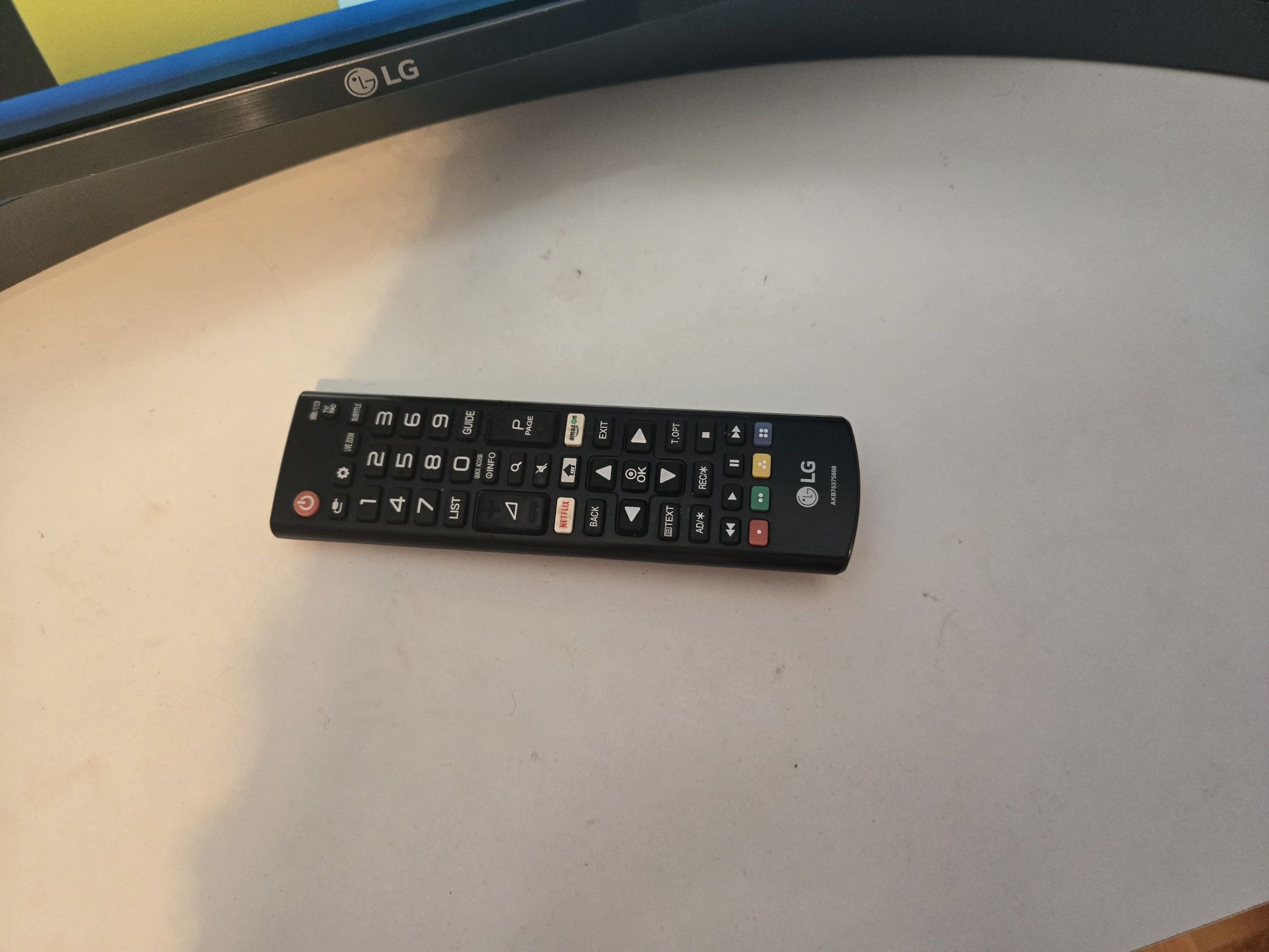 LG 43UK6750PLD – Smart TV, 4K UHD, 43", като нов!