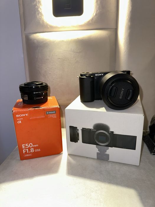 Camera Sony zv e10 / obiectiv 50mm f1.8 sony