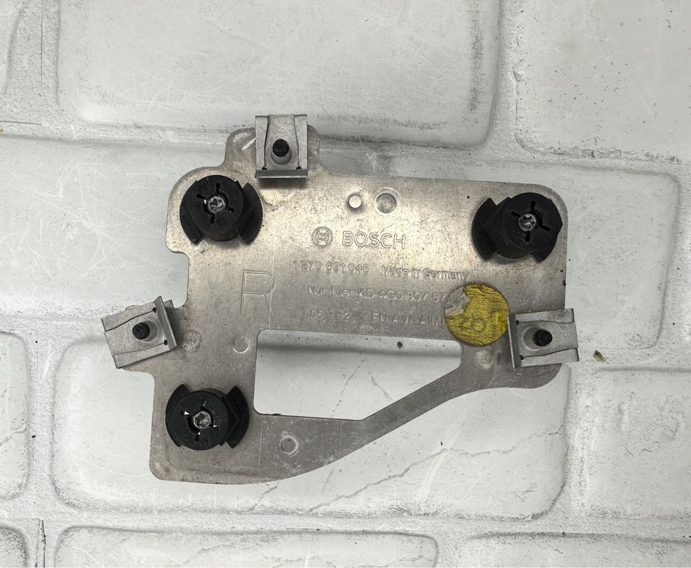 Дясна стойка дистроник AUDI A6 A7 C7 4G 4G0907574