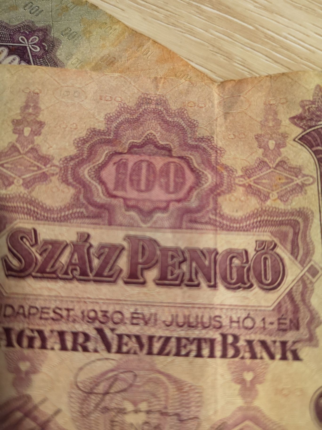 Lot 2 bancnote 100 pengo