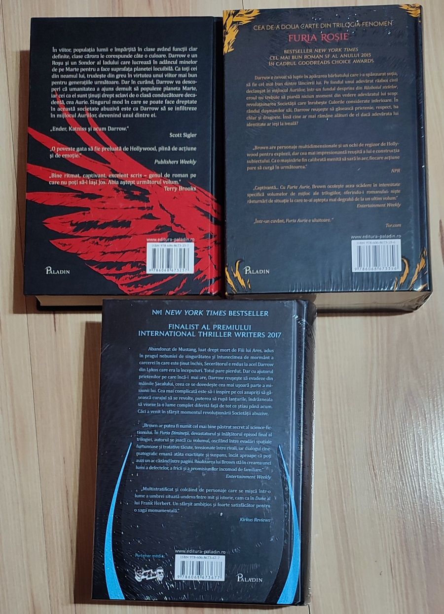 Pierce Brown - Seria Furia Rosie (3 volume)