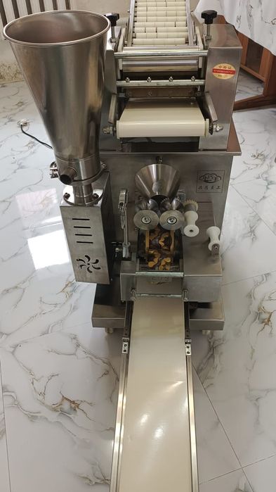 Продам автоматические машины для изготовления пельмене и вареники