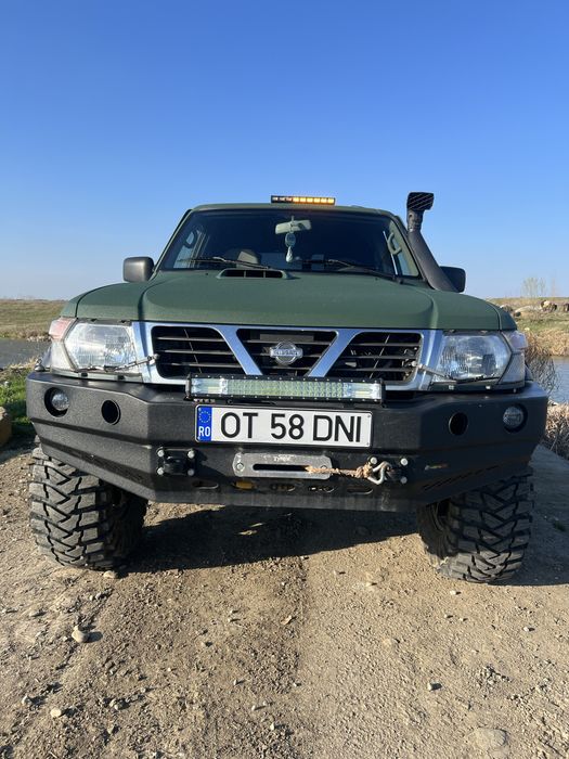 Nissan patrol y61 autoutilitar