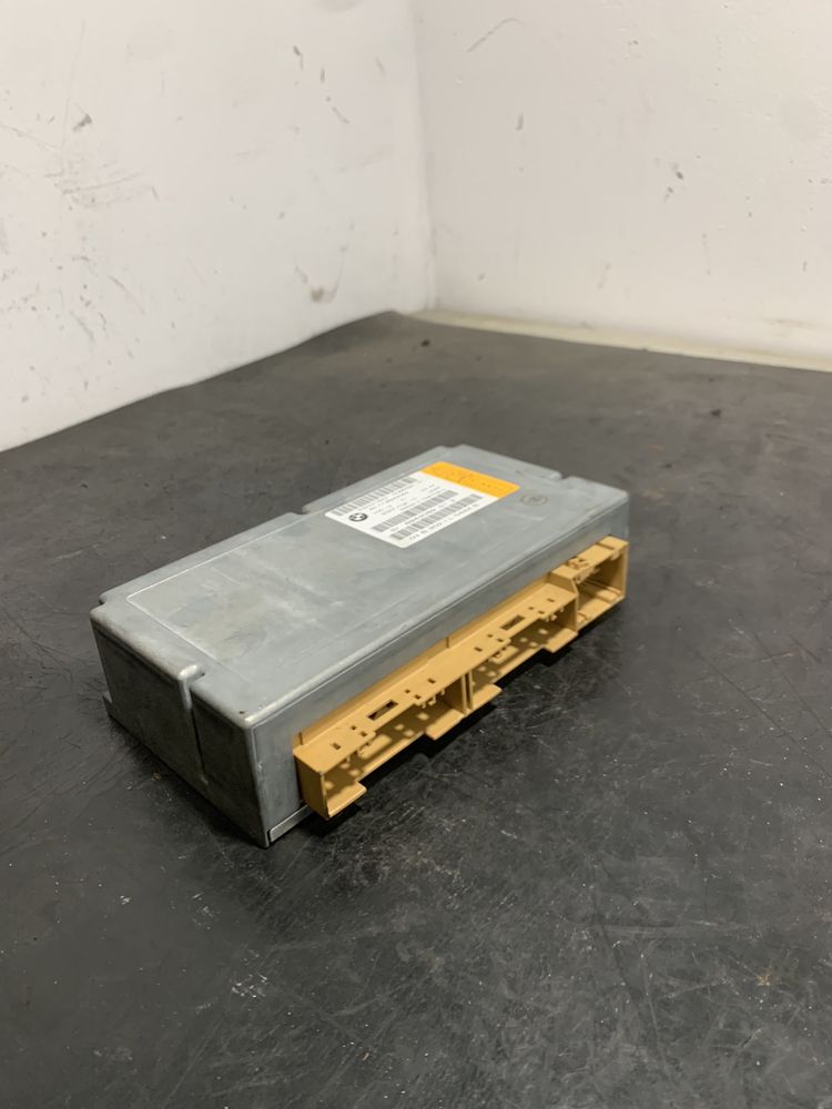 Calculator airbag BMW Seria 5 E60 E61 | 6943089 | 520d 525d