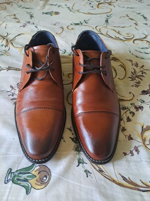 OKAZIE!!!  Pantofi eleganti din piele de calitate superioara,noua nr 4