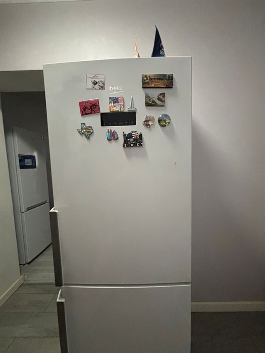 Продается холодильник