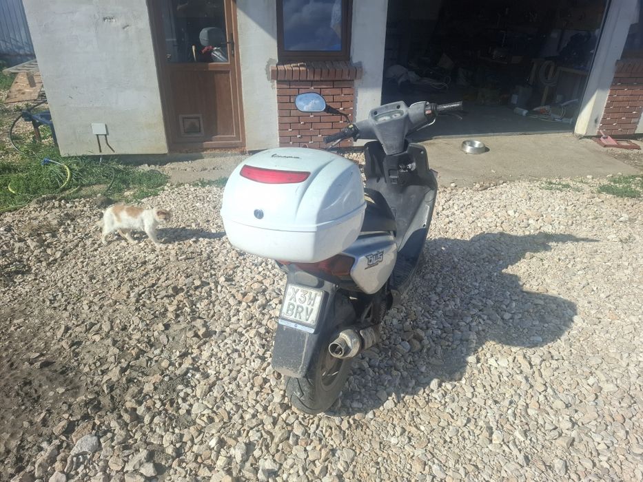 Scooter Yamaha 49cc,