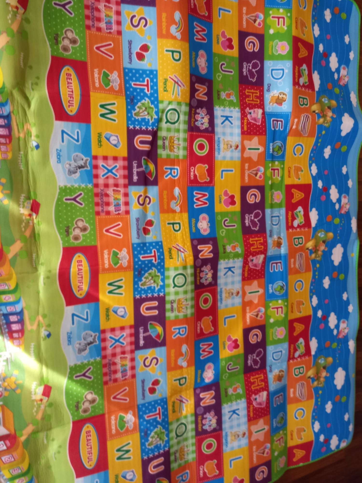 Covor protectie. 2 fete. 180x200. Se ambaleaza, transporta usor. Nou!
