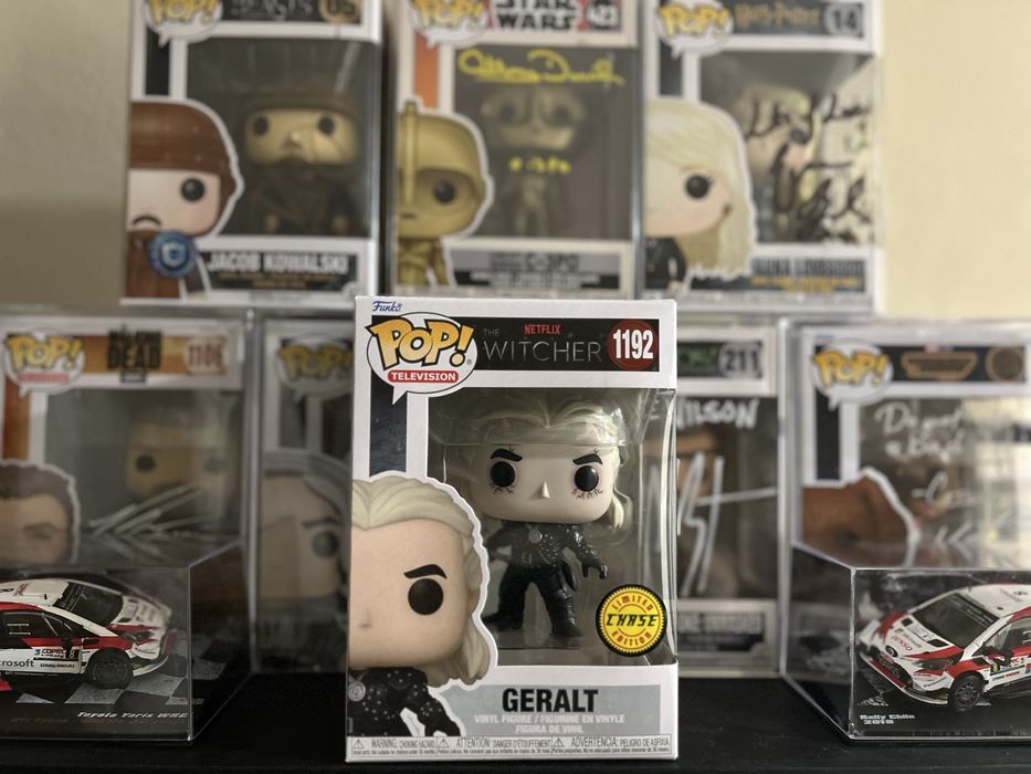 Funko Pop! The Witcher #1192 Geralt (Chase Edition) + протектор