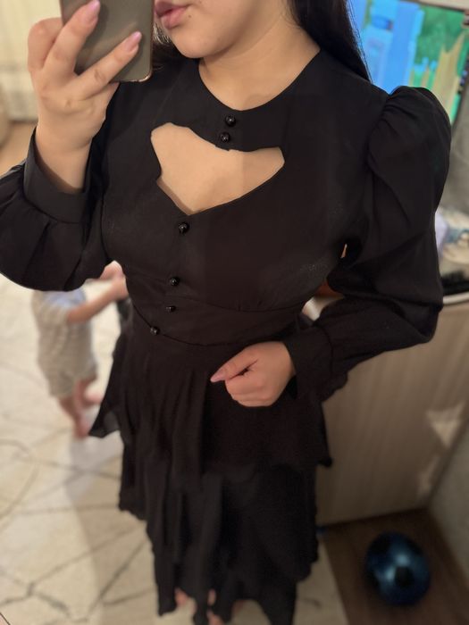 Платье вечернее черного цвета