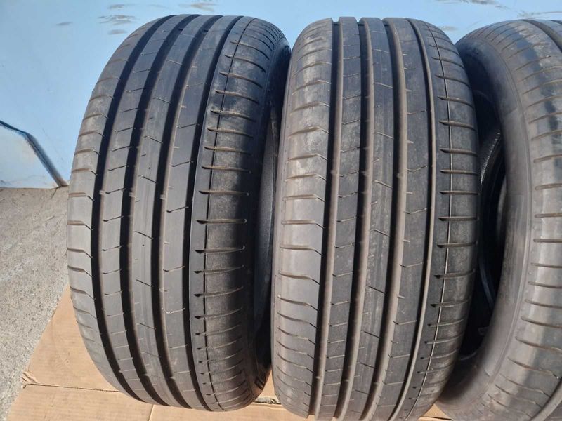 4 Pirelli R19 235/50/ летни гуми 
DOT 1721
