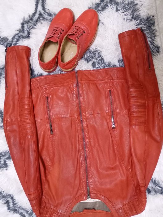 Кожаная куртка фирма OAKWOOD