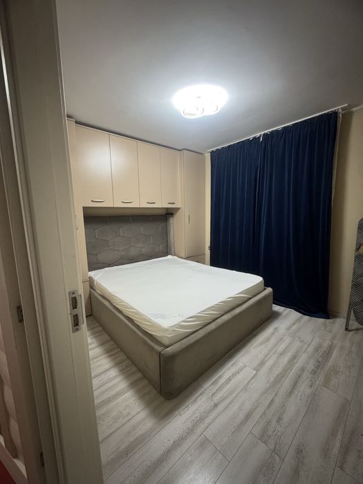 De vânzare - apartament 2 camere în Roman, etaj 1