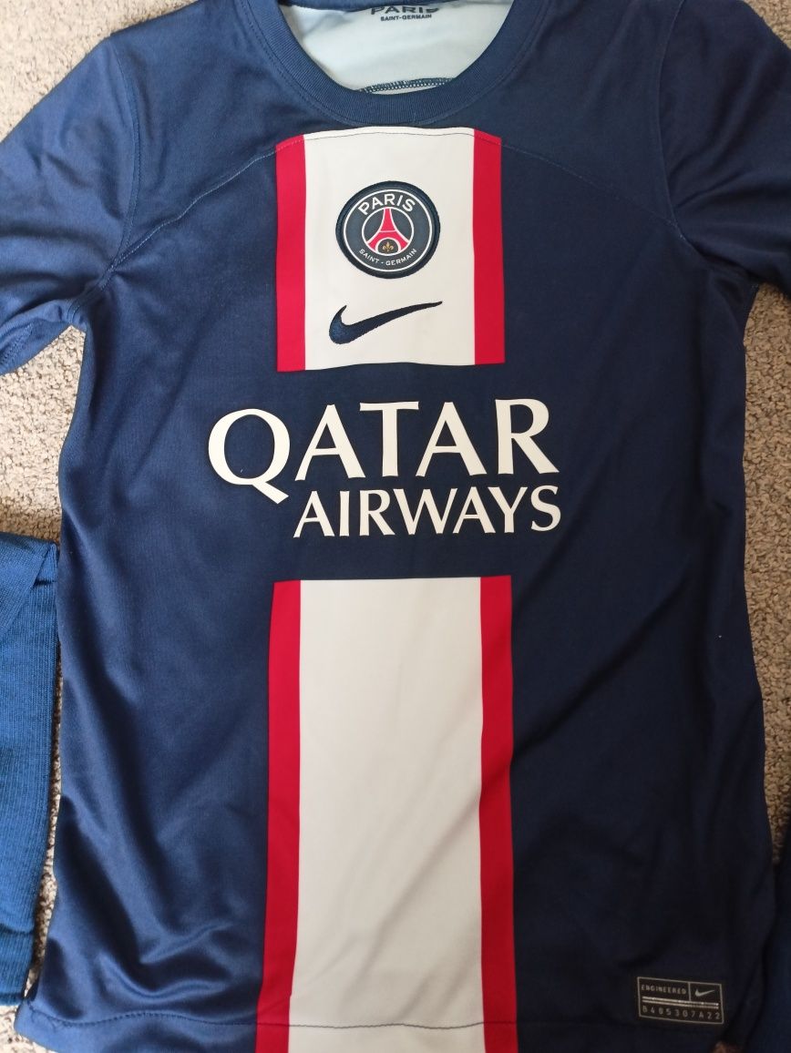 Nike PSG екип 137-147 М размер