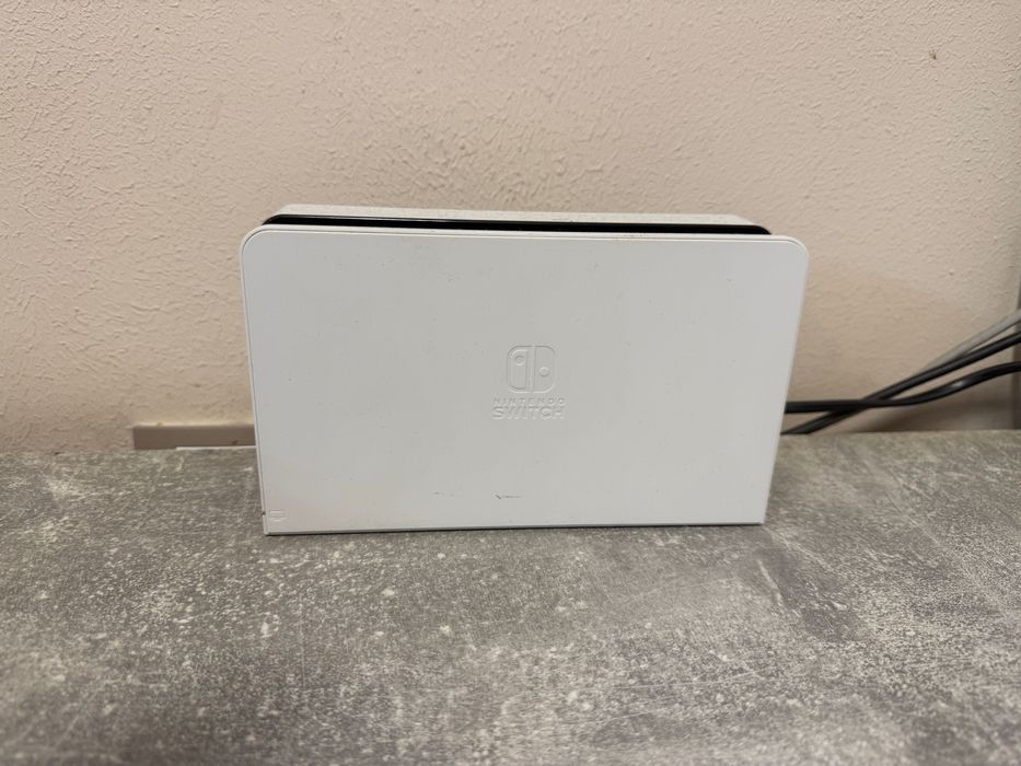 Продавам Nintendo O LED с гаранци от 1г1м