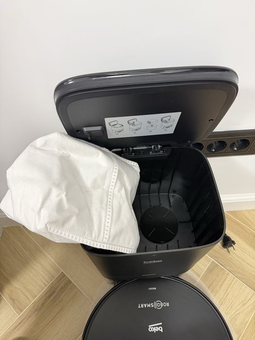 Aspirator robot 2in1 BEKO