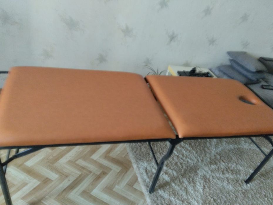 Кушетка масажная