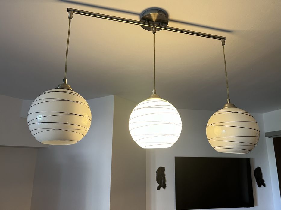 Lampa - corp de iluminat