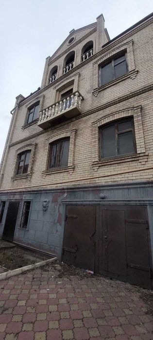 Продам Коттедж в Самом Центре города Костанай