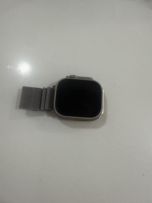 Apple watch ultra 49mm, GPS + cellular, in stare impecabila