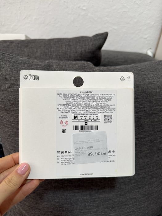 Set doua perechi de cercei zara nou cu eticheta