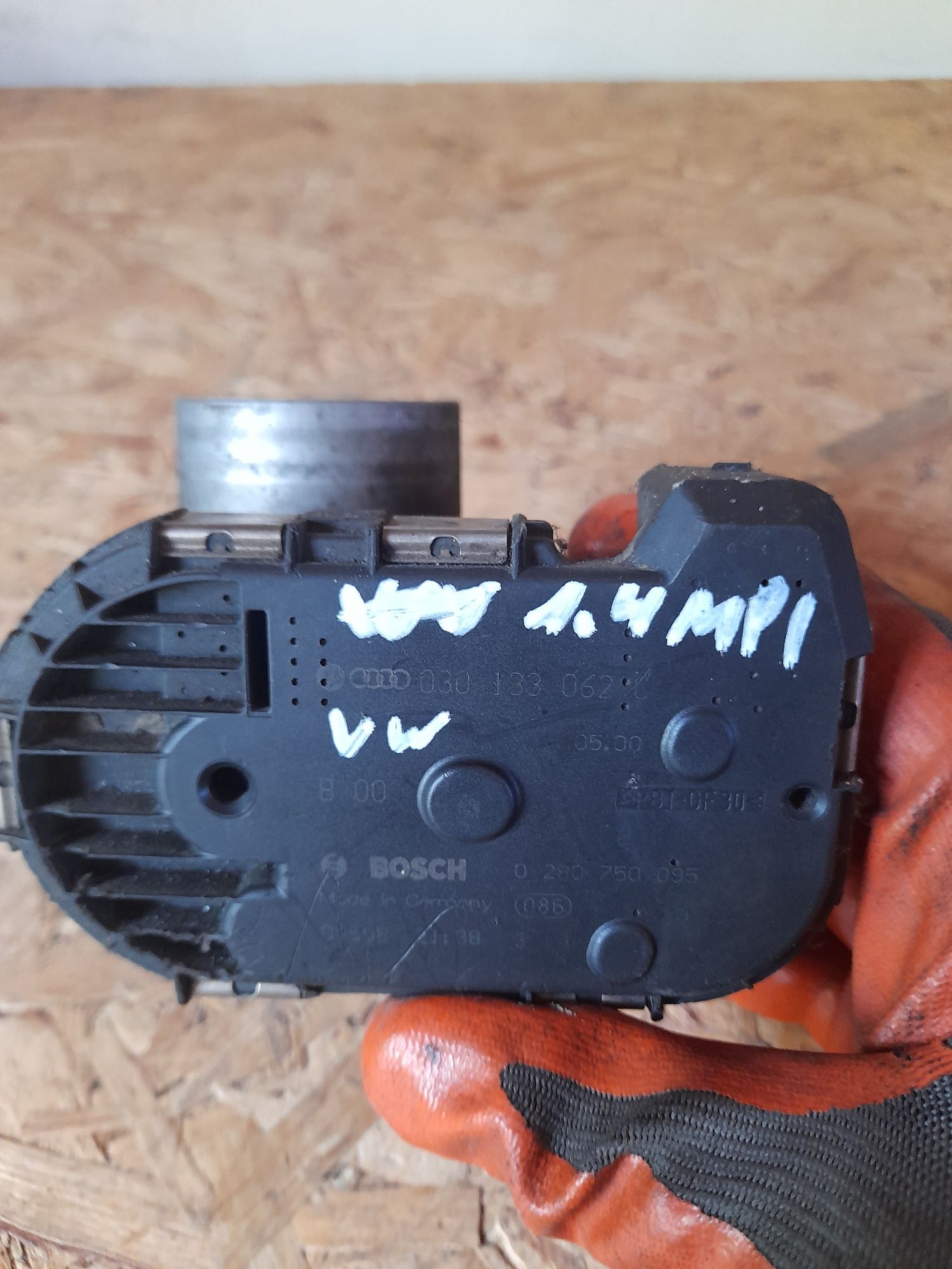 Дросел клапа VW 1.4mpi