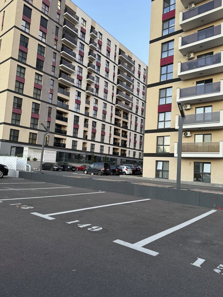 Vand loc de parcare suprateran Aqua City