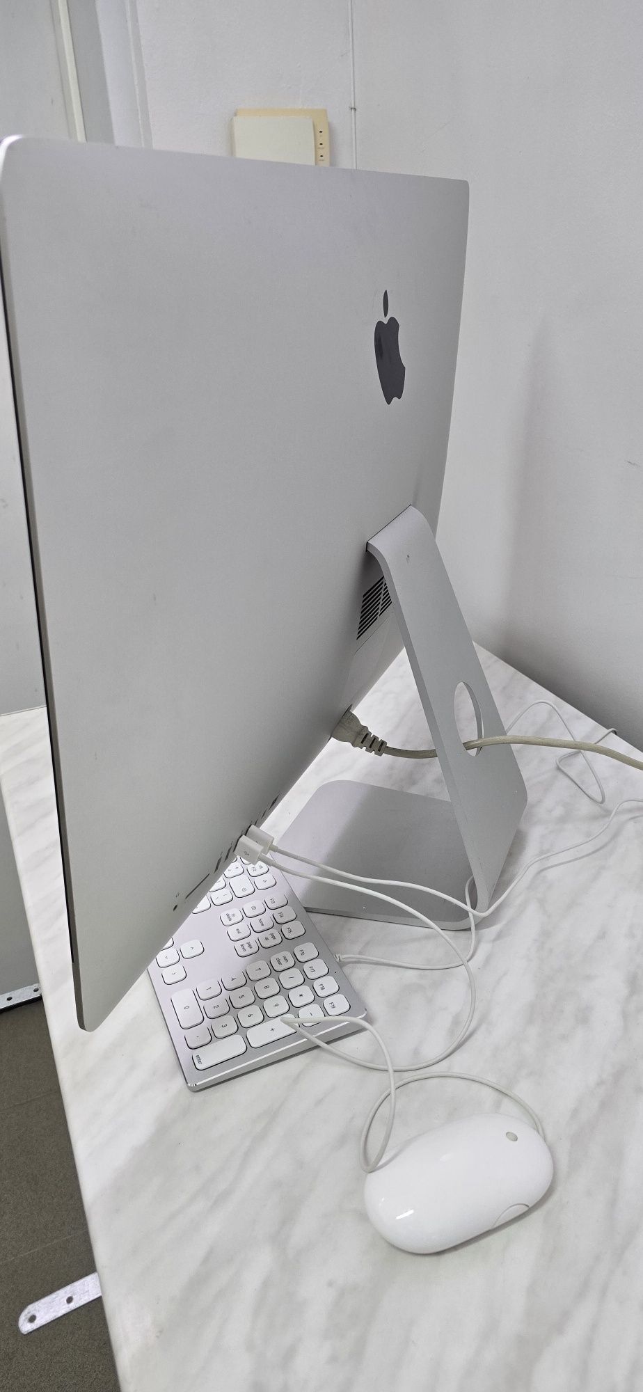 Компютър Apple iMac A1419, 27" 5K, i5-6500, 32GB RAM, R9 M390
