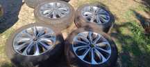Set jante originale Nissan r18 Duster