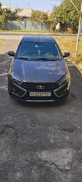 Lada vesta cross