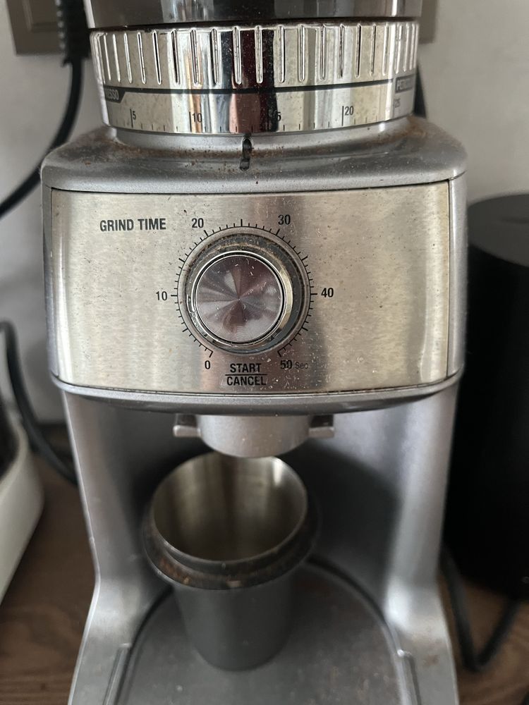Кафемелачка Sage Dose Control Pro