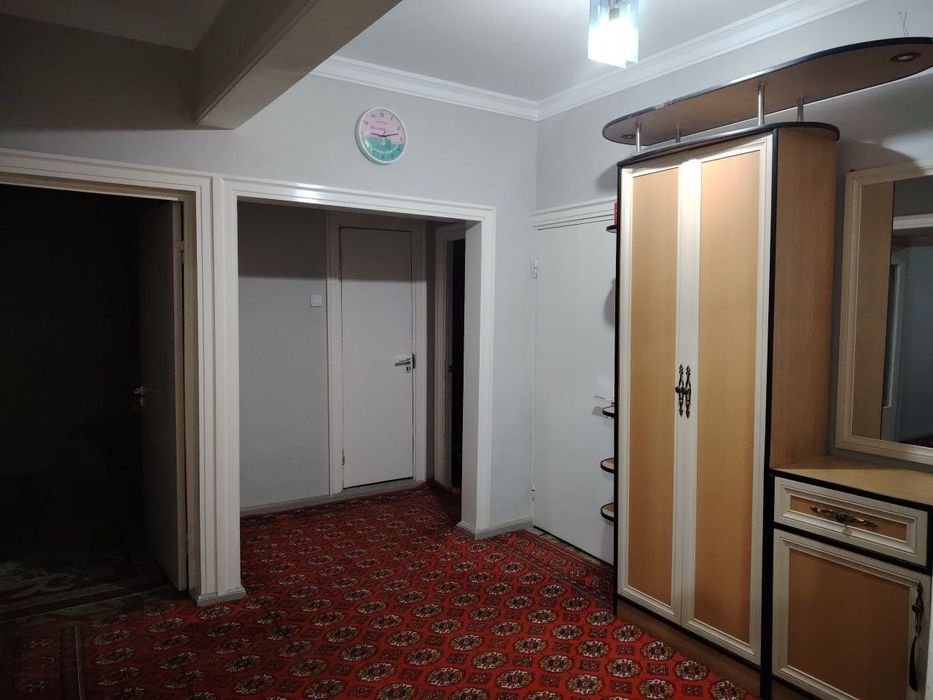 Sergili. 4 xona kvartira sotiladi