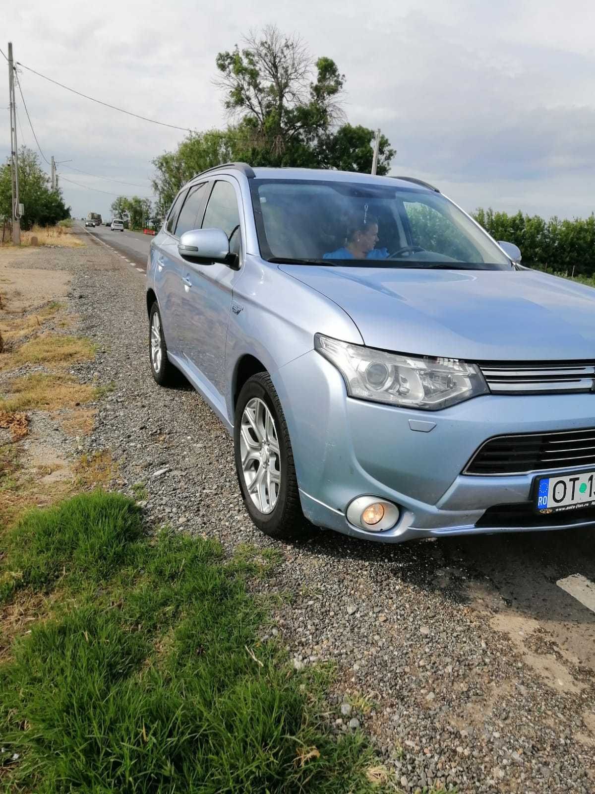 Mitsubishi Phev 2014