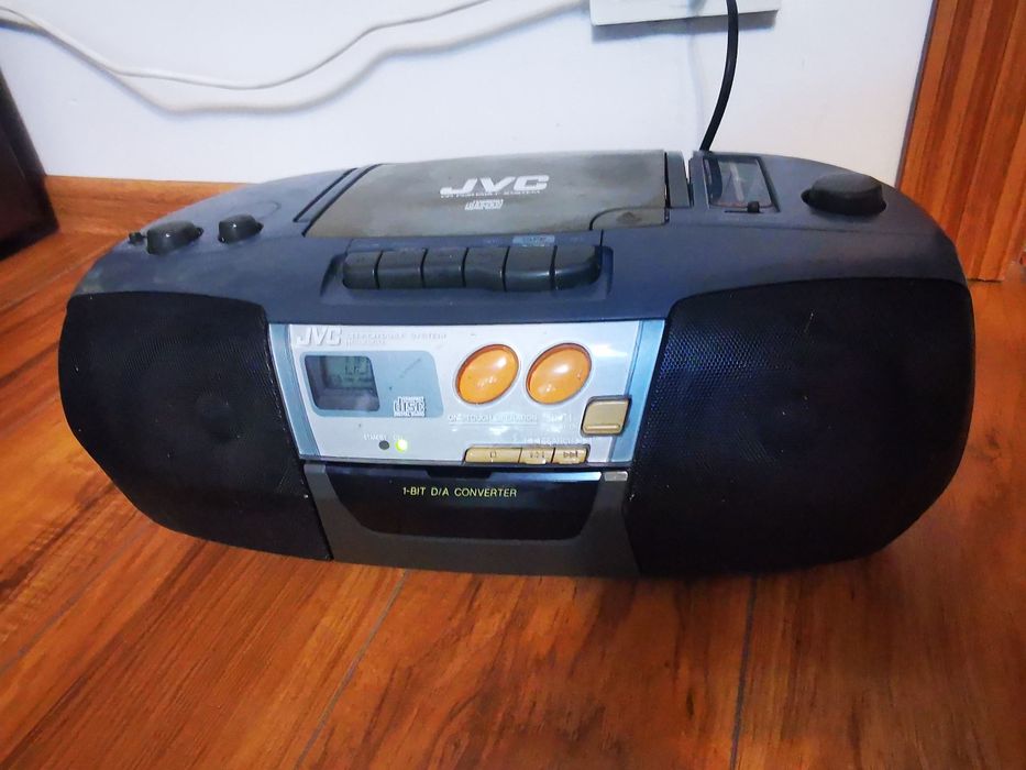 Radiocasetofon JVC
