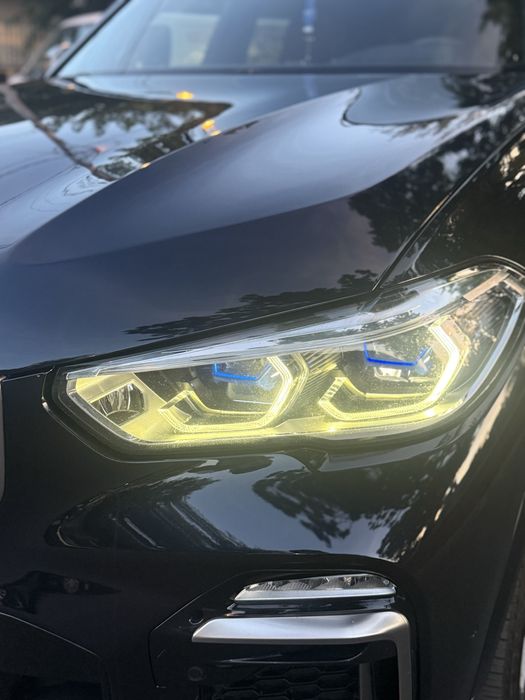 BMW X5/M50D/Individual/Sky Lounge/Faruri Laser/Cutie Swarovski/Full