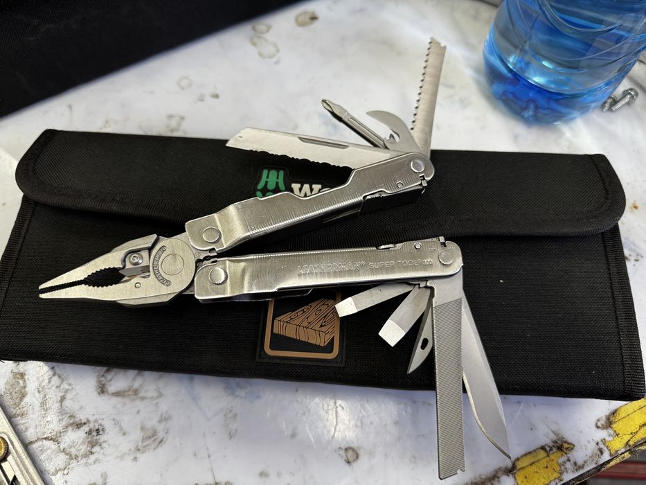 Leatherman super tool 300